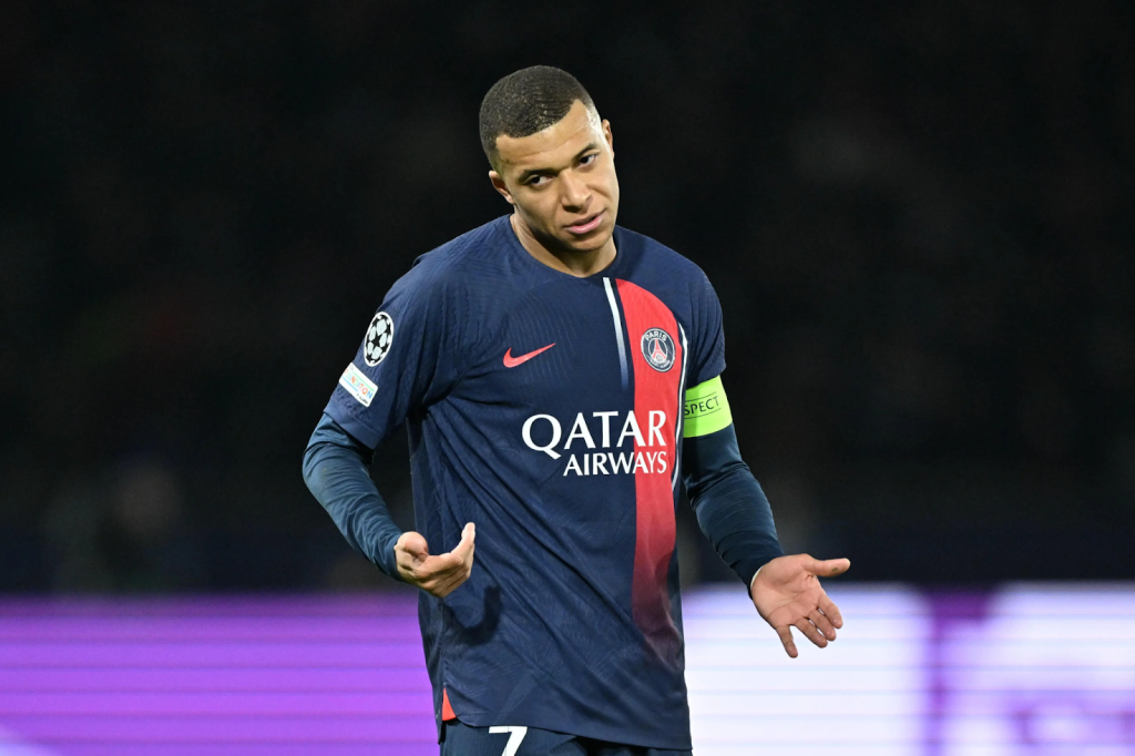 Mbappe tịt ngòi trong trận hoà với Brest 