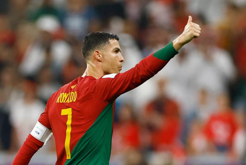 Ronaldo ghi được bao nhiêu bàn thắng trong thời gian thi đấu tại MU?